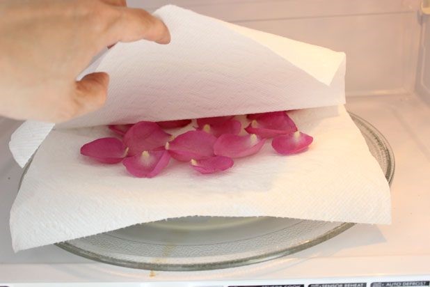 How To Dry Rose Petals by Microwave Method