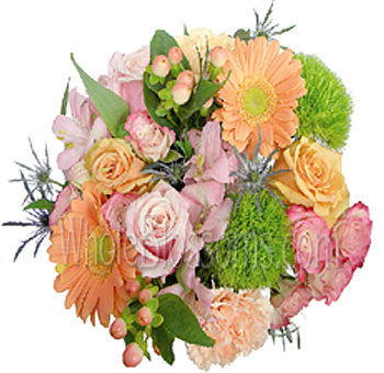 Heavenly rose centerpieces featuring soft blush and ivory blooms, perfect for weddings, romantic tablescapes, and premium arrangements.