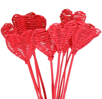 Bold red Lata heart crafted for heartfelt weddings, elegant centerpieces, or festive floral gifts.