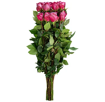 Luxurious lavender rose bouquet for weddings and events, symbolizing elegance and romance, crafted to enhance your special moments.
