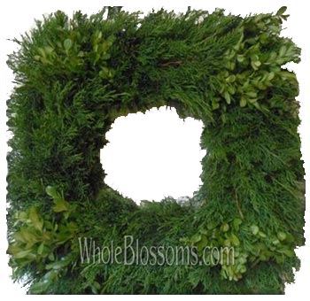 WB Fresh Cut Squared Wreaths