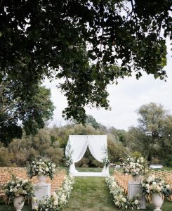 White wedding flowers with white hydrangeas.