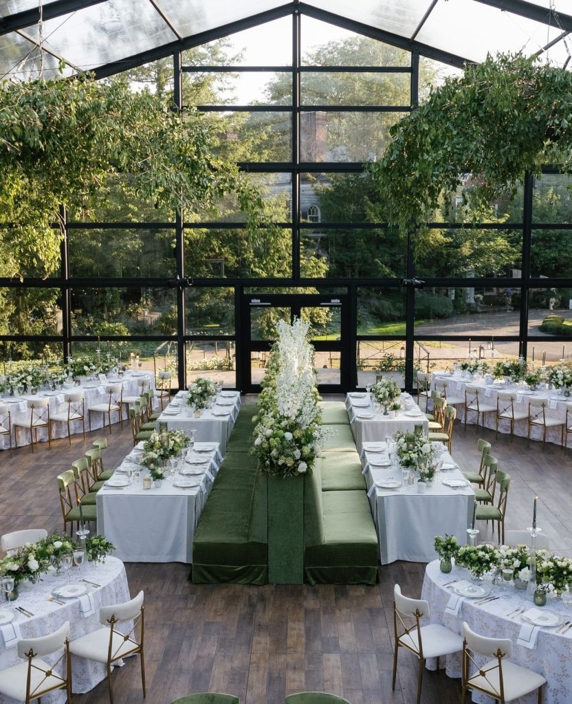 An enchanted evening wedding venue | Honestweddingadvice.com